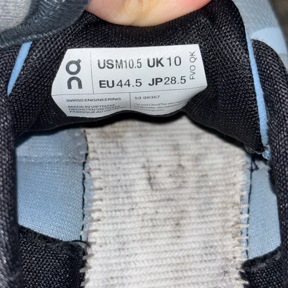 On Cloud 5 Midnight Chambray sneakers Men's SZ10.5 - Picture 3 of 14